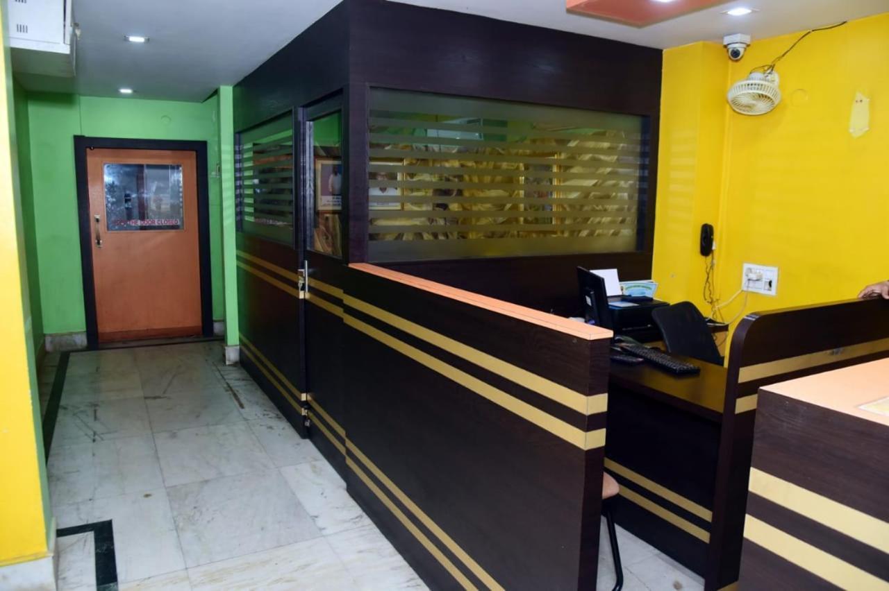 Janata Hotel โกลกาตา ภายนอก รูปภาพ