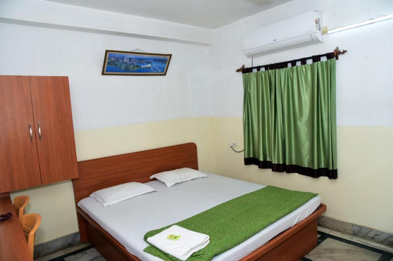 Janata Hotel โกลกาตา ภายนอก รูปภาพ